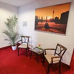 كوم إن كورفورستندام 3*