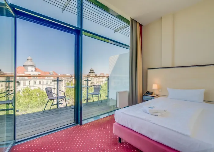 Kurfürstendamm Hotel 3*