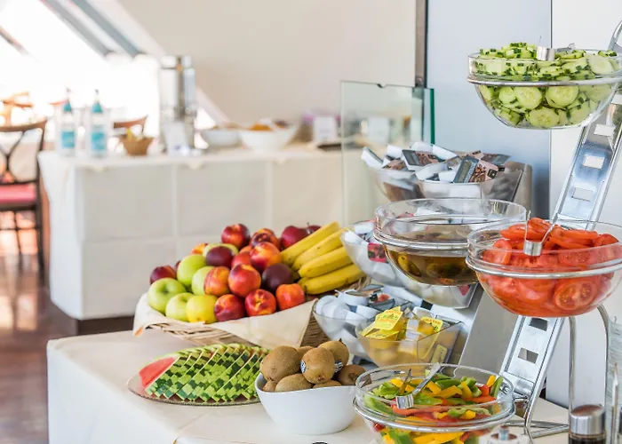 Hotell Kurfuerstendamm 3*