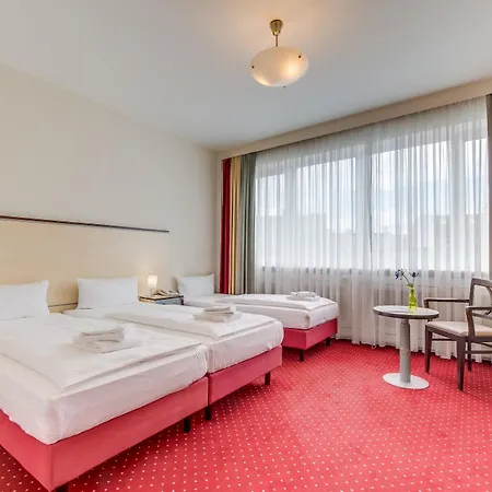 Kurfürstendamm Hotel 3*