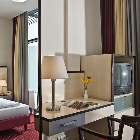 Hotel Kurfürstendamm 3*