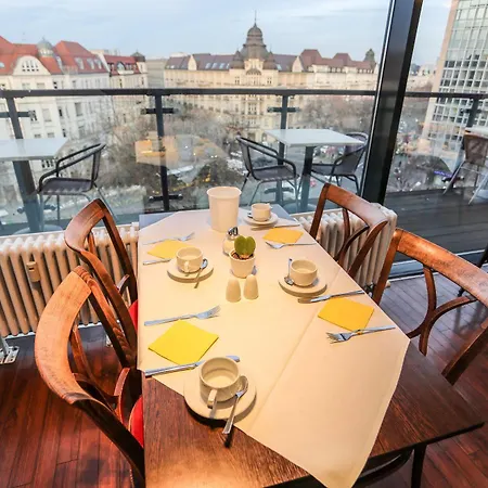 Kurfürstendamm 3*