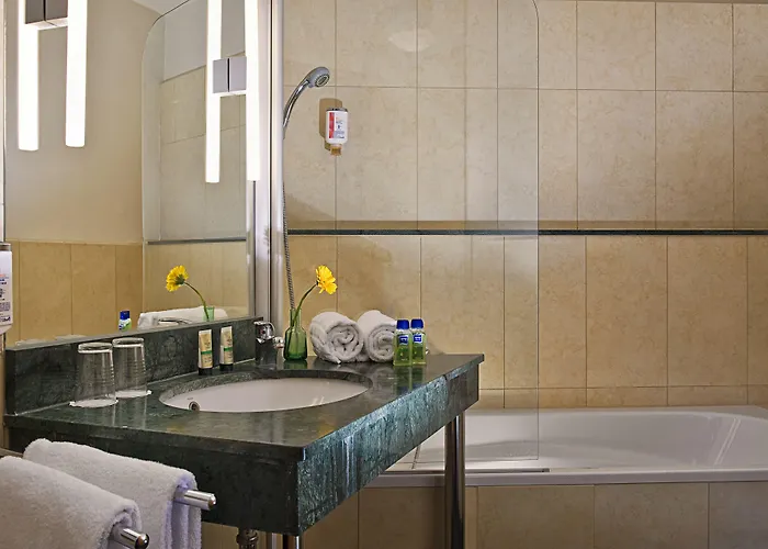 Kurfuerstendamm Hotel