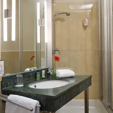 Kurfuerstendamm Hotel 3*