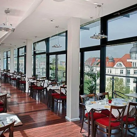 Hotel Kurfuerstendamm 3*